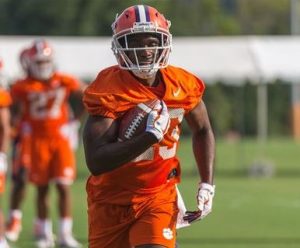 Clemson RB scores covering TD