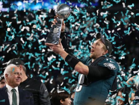 Picking and betting teams to win Super Bowl 56