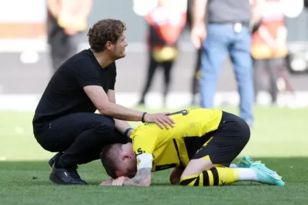 dortmund loses bundeliga title