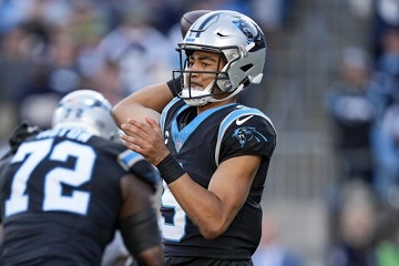 Panthers qb