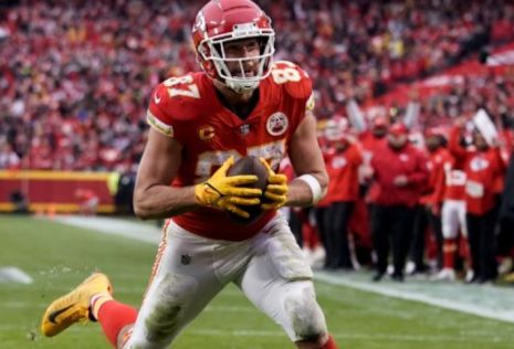 Travis Kelce hits contract milestone 2023